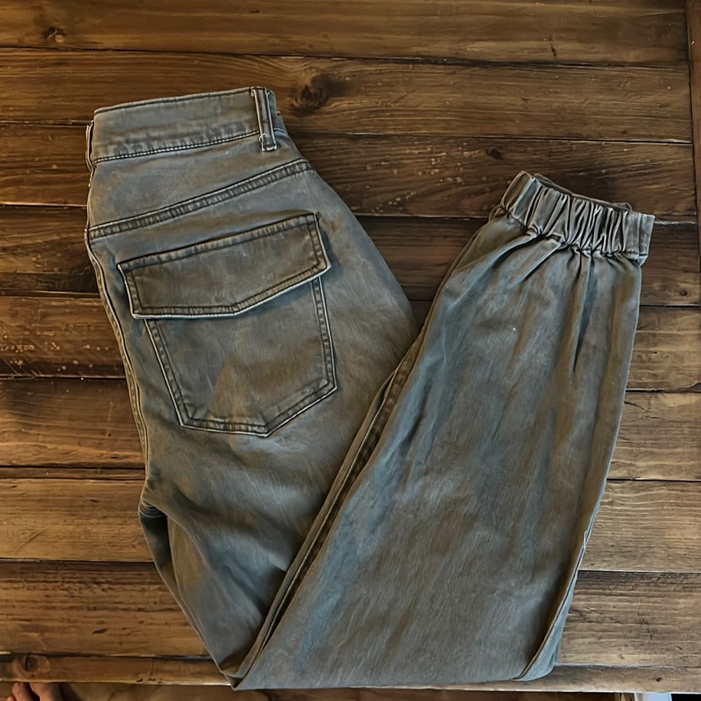 Express cropped straight pants sz 6